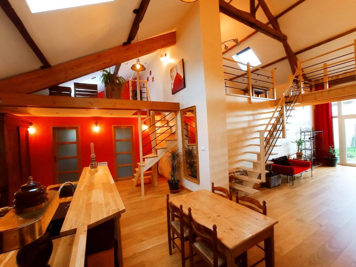 La Grange De Marie à St Angel - Magnifique Grange Rénovée En Loft Pour 1 à 6 Pers Casa vacanze