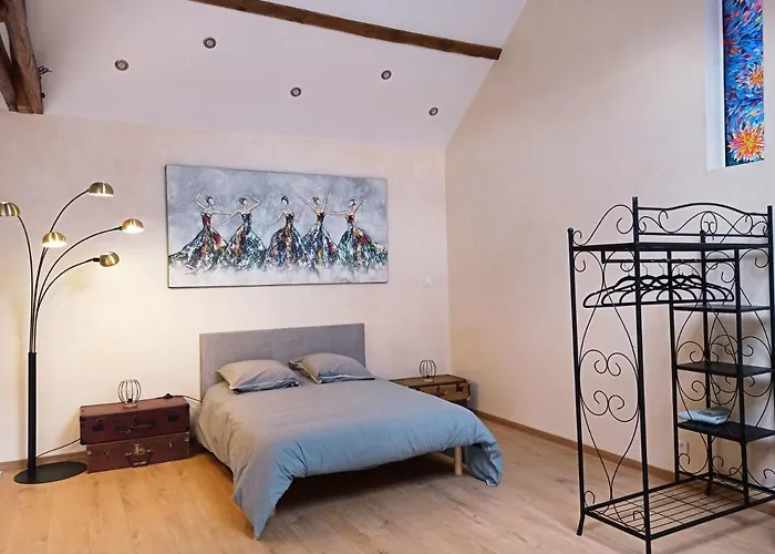 La Grange De Marie A St Angel - Magnifique Grange Renovee En Loft Pour 1 A 6 Pers