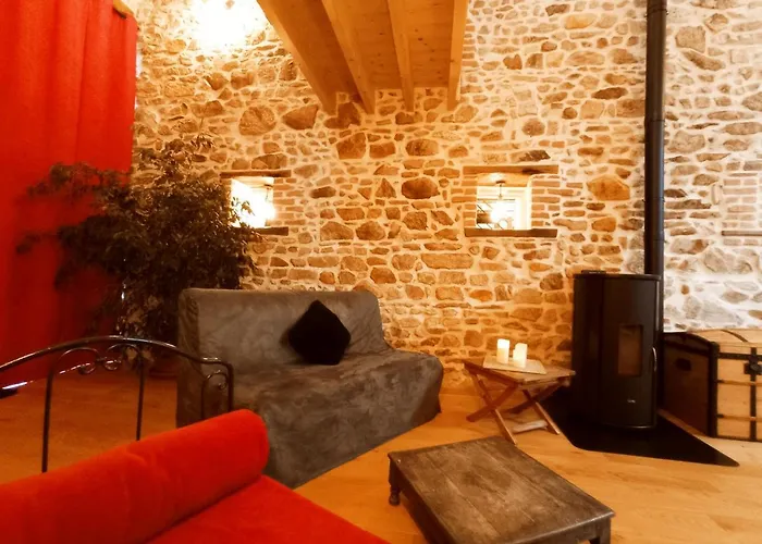 La Grange De Marie A St Angel - Magnifique Grange Renovee En Loft Pour 1 A 6 Pers